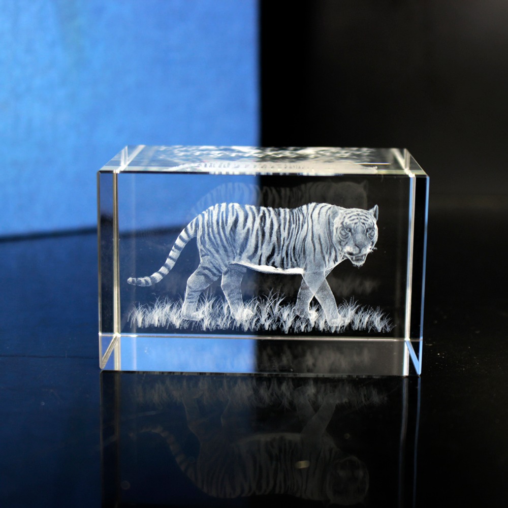 K9 Crystal Tiger Model Statue  - Paper Weight Crystal 评论和价格